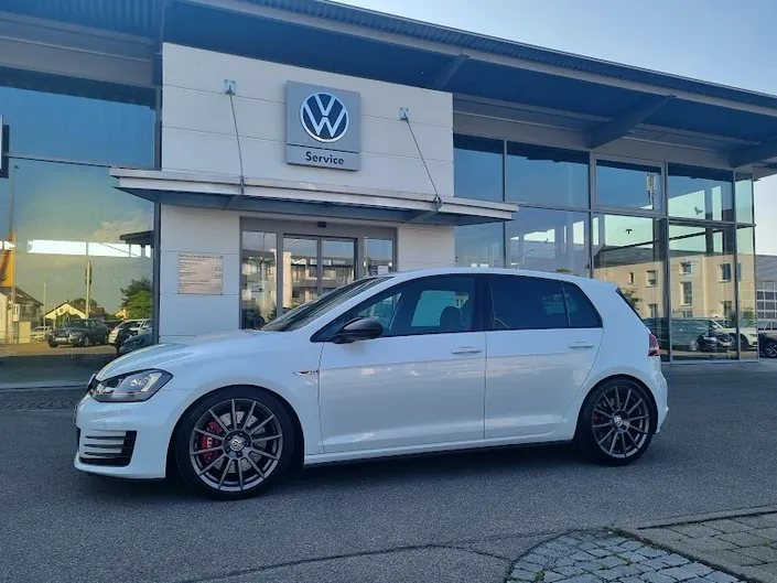 Autohaus Knaller GmbH & Co. KG