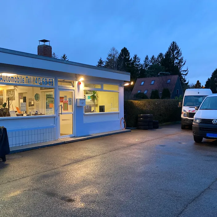 Automobile Fischer / Transporter / LCV