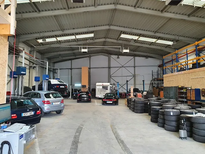 Autoservice Augsburg // Autowerkstatt Neusäß Tellmann & Becker GbR