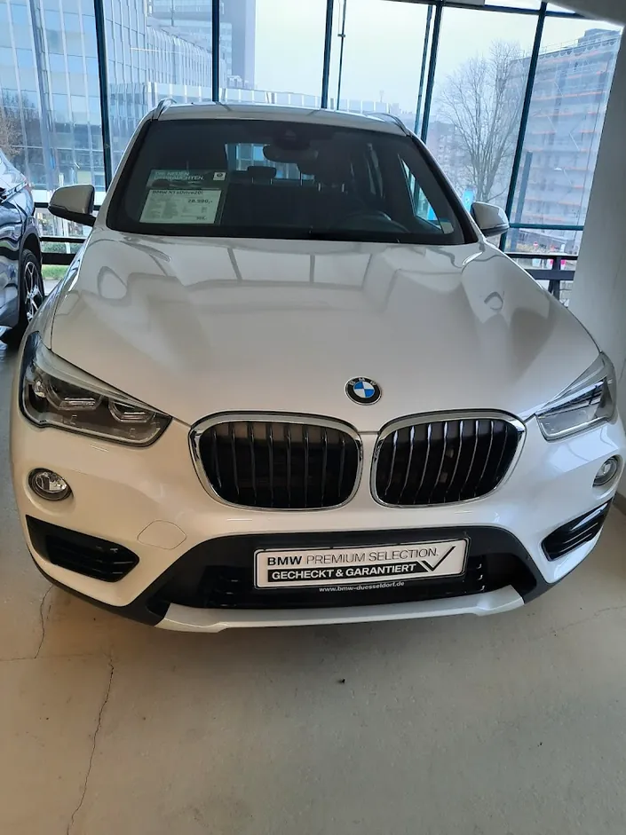BMW Niederlassung Düsseldorf Gebrauchtwagenzentrum