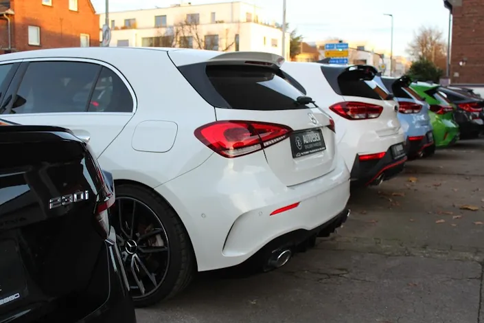 Esen Automobile