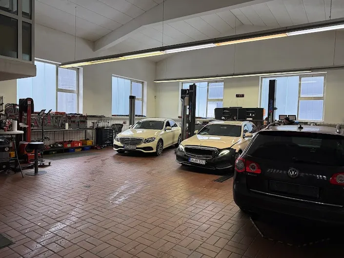 Fahrzeugtechnik Parlak