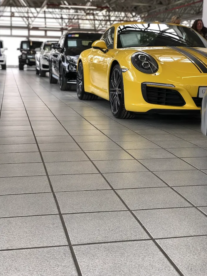 Mercedes Benz Junge Sterne Stern-Center Regensburg
