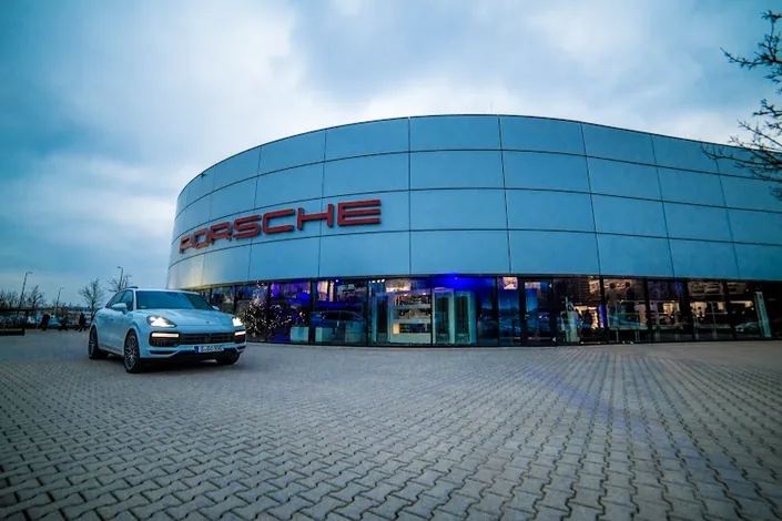Porsche Zentrum Regensburg