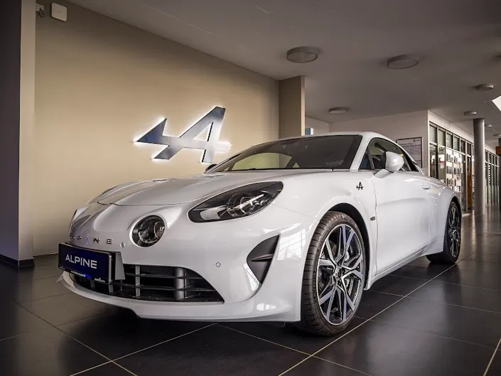 Alpine Store Münster – Autohaus Bleker GmbH