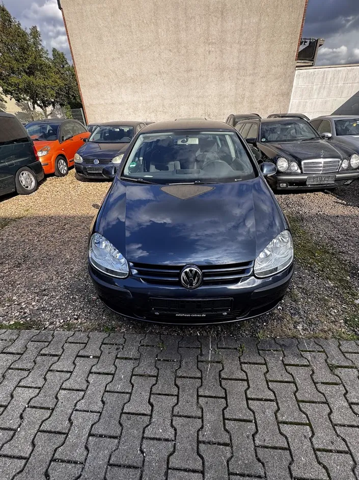 Autohandel Alaaie