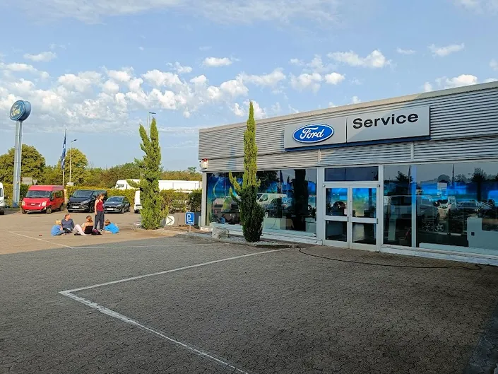 Autohaus Dietrich GmbH