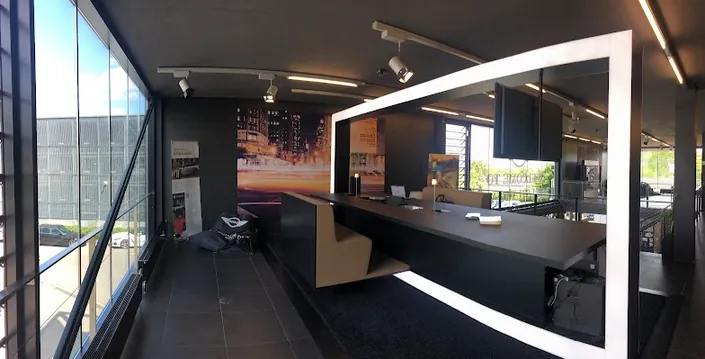 BMW AG NIEDERLASSUNG STUTTGART NL-S MINI/SV