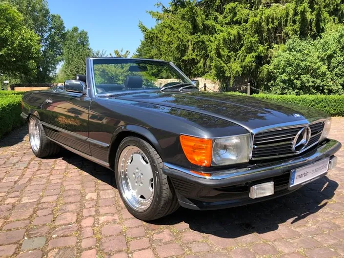 Martin Automobile