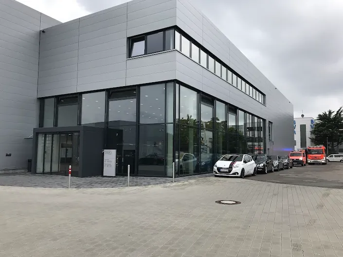 Mercedes-Benz Niederlassung Stuttgart Degerloch