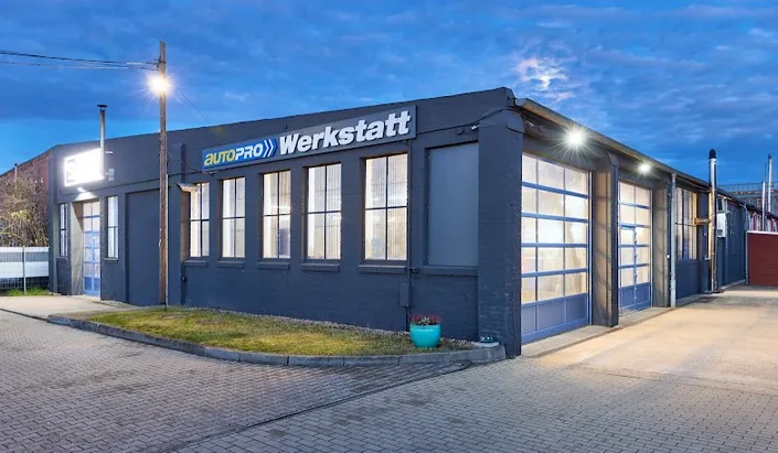 Pfeifer & Starke Automobile GmbH & Co.KG – Kfz Werkstatt –