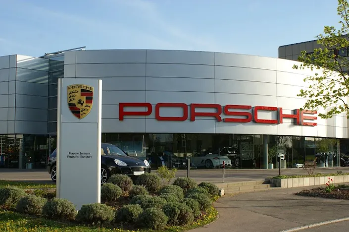 Porsche Zentrum Stuttgart-Flughafen